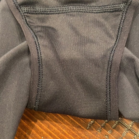 Lululemon shorts - Picture 9 of 12